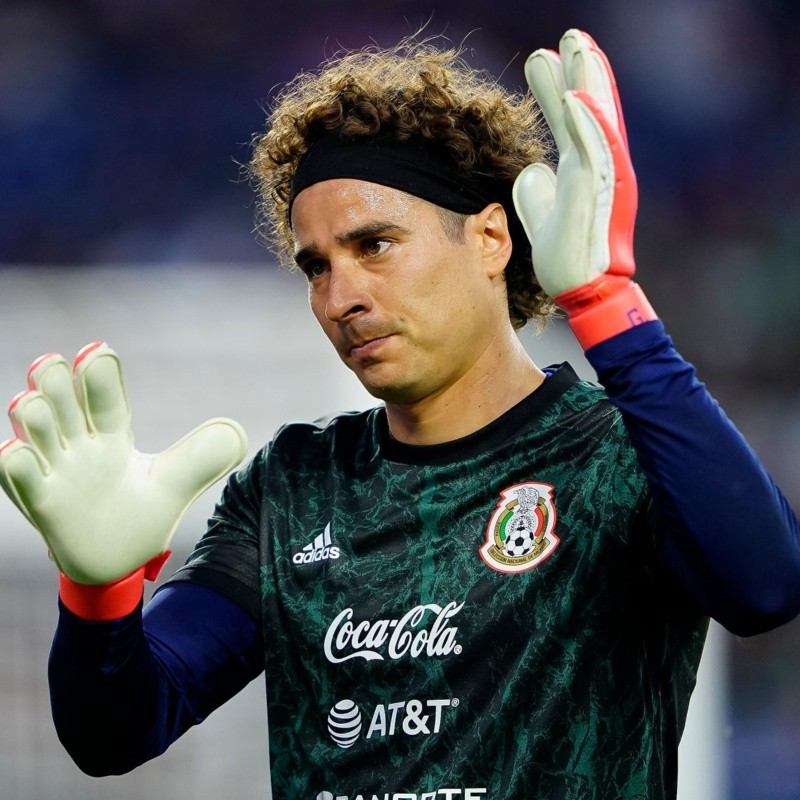 Ochoa, mejor que Campos y Oswaldo en la selección mexicana