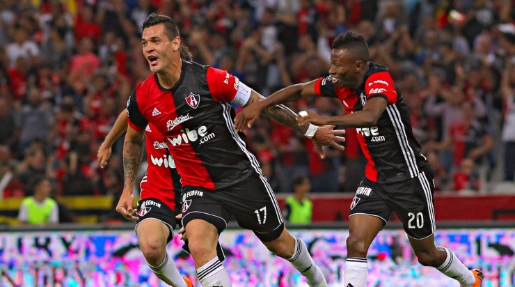 Milton Caraglio se queda en Atlas. (Imago 7)