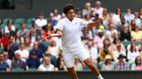 Djokovic destaca que aprovechó los nerviosismo de Garin en Wimbledon.
