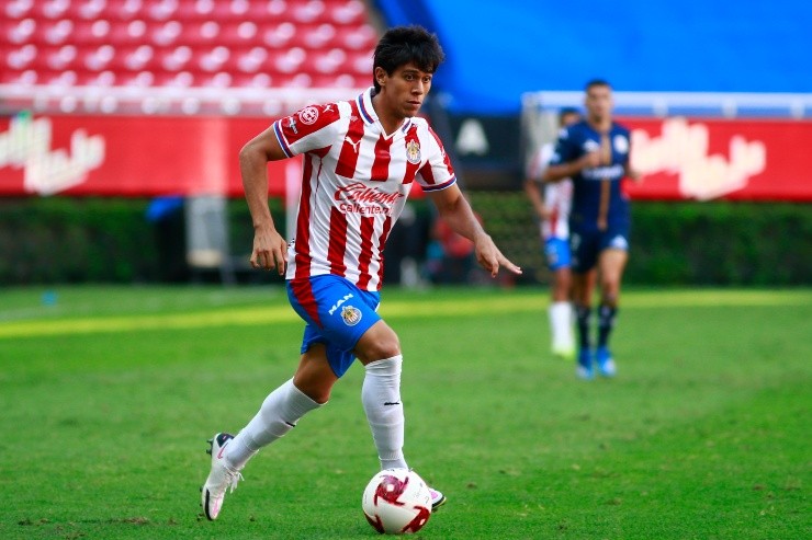 Macías corrigió a un reportero. JAM Media.