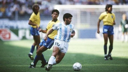 Maradona contra o Brasil. (Foto: Getty Images)