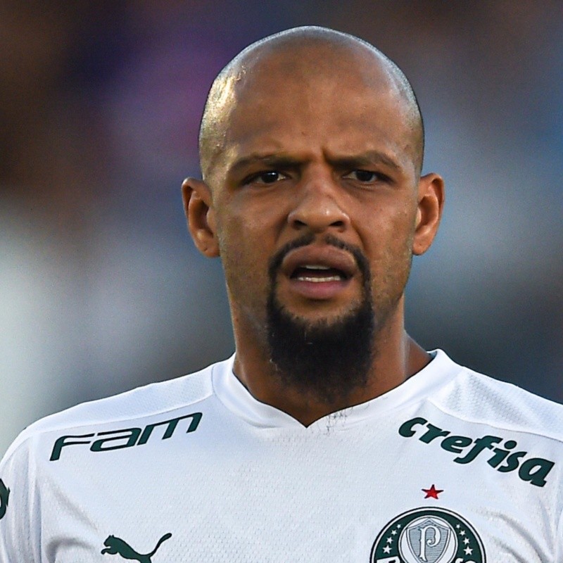 Palmeiras mira contratação de substituto de Felipe Melo