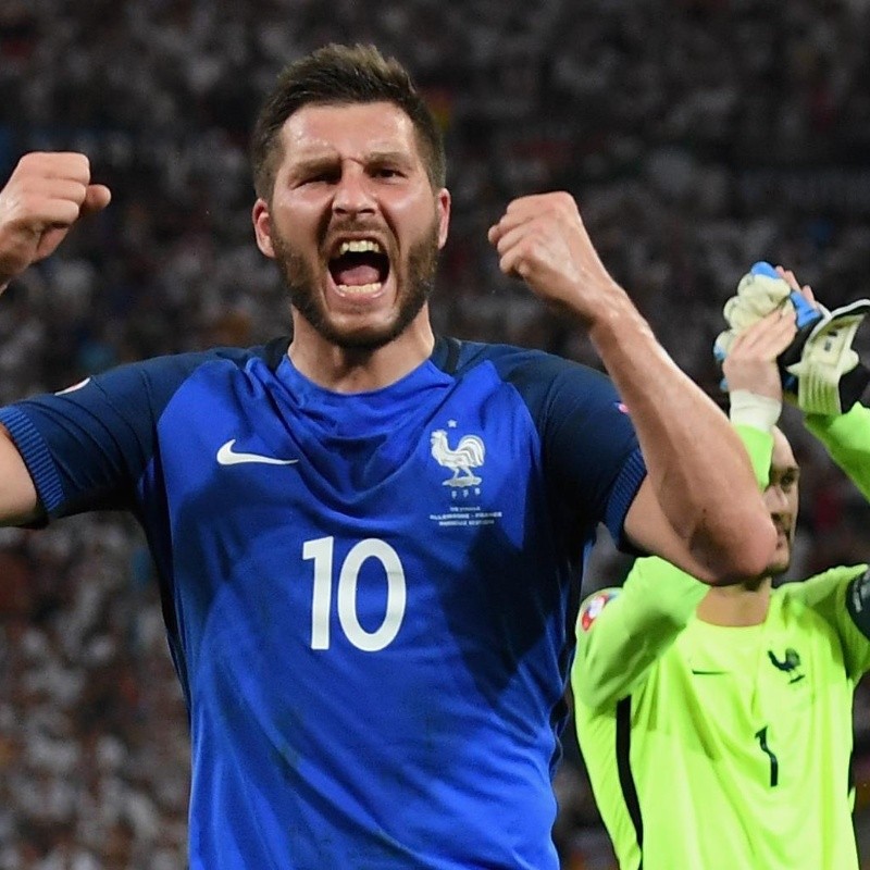 VIDEO: Golazo de Gignac en el entrenamiento olímpico de Francia