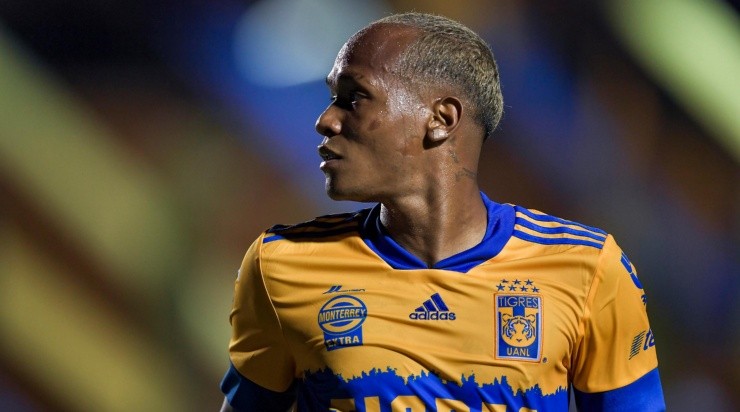 Quiñones sería titular con Miguel Herrera. (Getty)