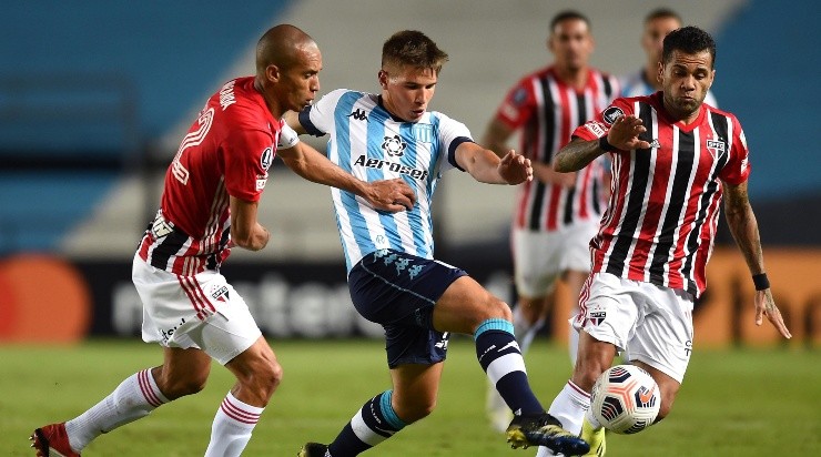Racing e São Paulo, em campo pela fase de grupos da Libertadores (Foto: Getty Images)
