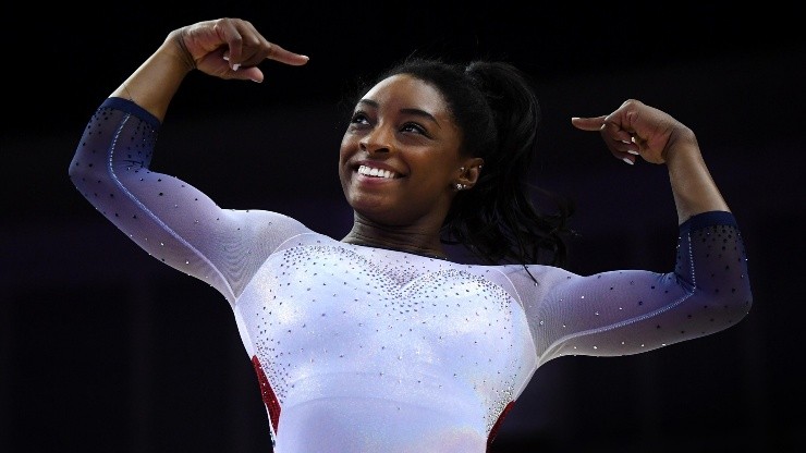 Simone Biles, única e irrepetible.