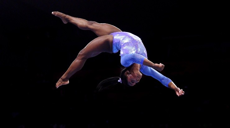 Biles, en acción