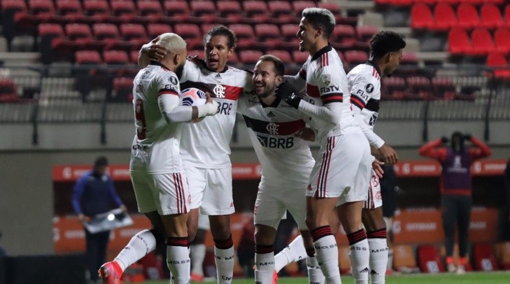 Flamengo x Defensa ao vivo; saiba horário e onde assistir na TV e