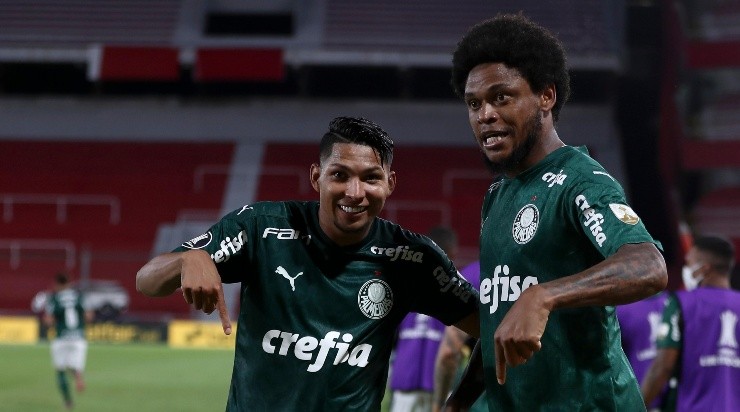 Luiz e Rony são desfalques. (Foto: Juan I. Roncoroni – Pool/Getty Images)