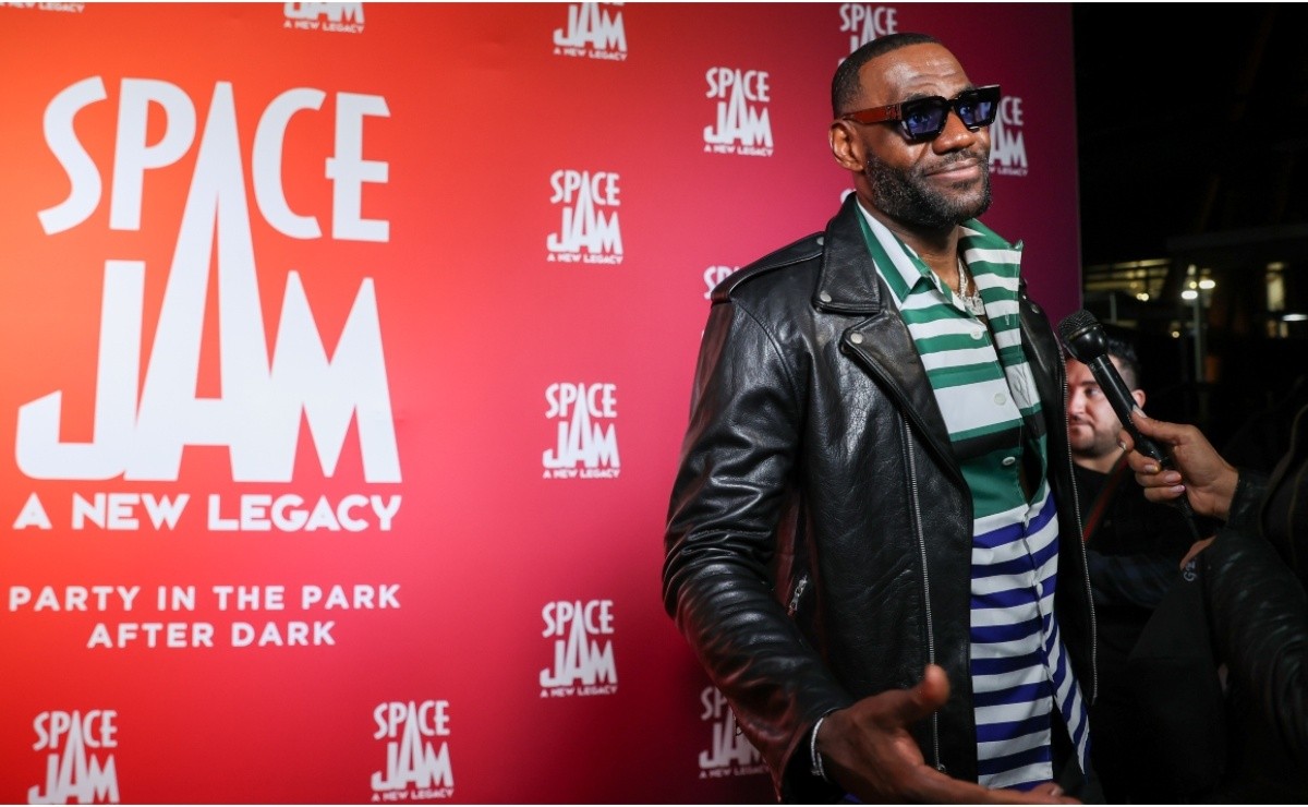 LeBron James' Space Jam is getting completely destroyed by critics