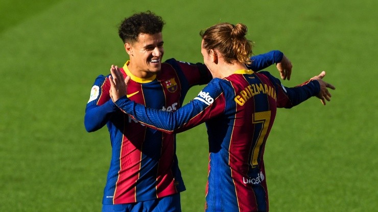 Philippe Coutinho y Antoine Griezmann, en la puerta de salida de FC Barcelona