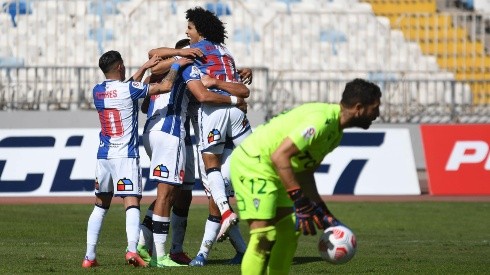 Antofagasta continúa hundiendo a Wanderers en el campeonato.