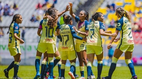 América Femenil superó por 2 a 1 a Santos Laguna.