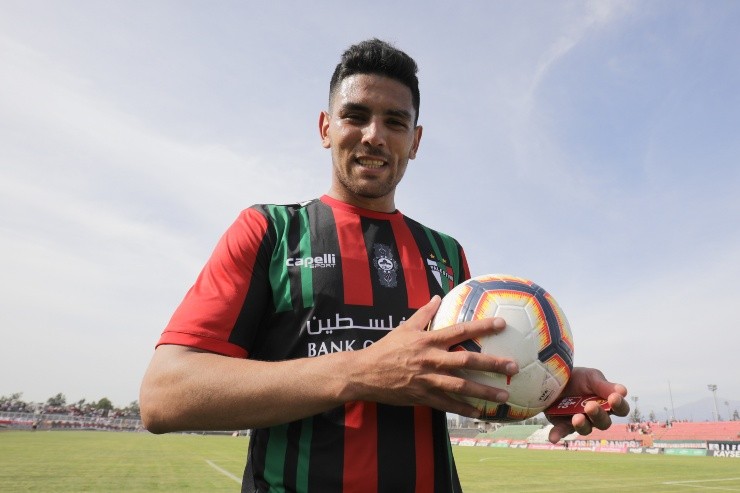 Lucas Passerini en Palestino 