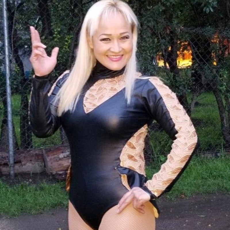 "Calladita no me veo más bonita": Lady Apache