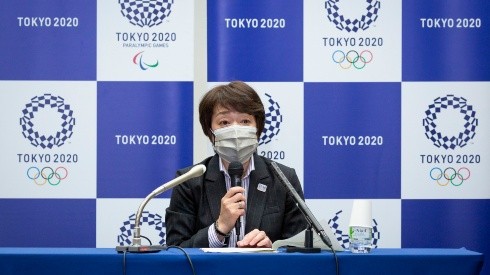 Seiko Hashimoto, presidente de Tokio 2020, informó el despido de Kentaro Kobayashi.