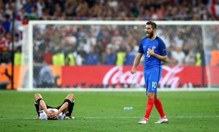 Reacción de Gignac tras caer ante México. Getty.