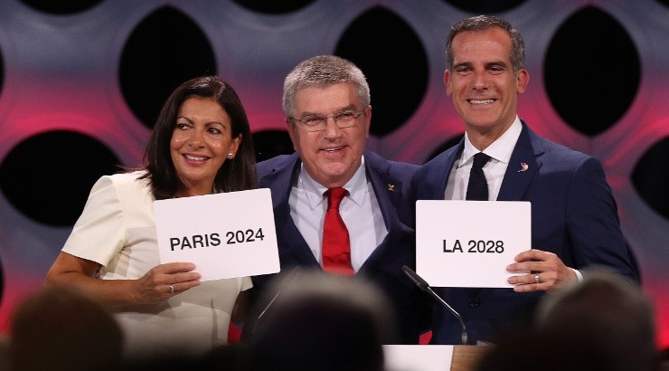 The 2024 & 2028 Olympics Hosts Announcement. (Getty)
