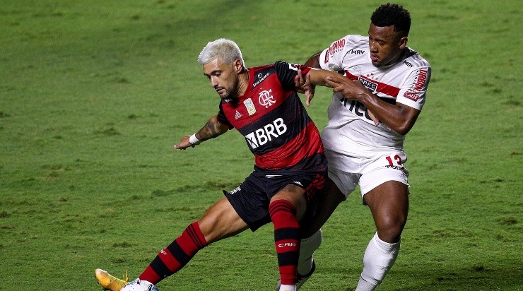Flamengo e São Paulo, em campo pelo último Campeonato Brasileiro (Foto: Getty Images)