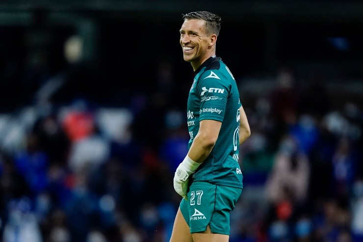 Nicolás Vikonis en Mazatlán vs. Cruz Azul