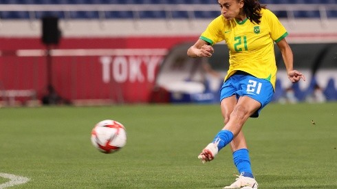 Andressa Alves marcou um belíssimo gol de falta ainda no primeiro tempo | Crédito: Getty Images