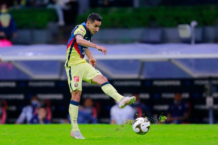 Luis Fuentes pide calma a afición del América.