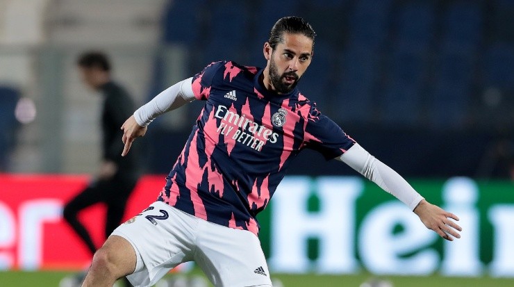 Isco might be looking to revitalize his career by leaving Real Madrid. (Getty)