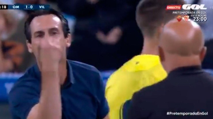 Momento de la pelea entre Emery y Sampaoli.