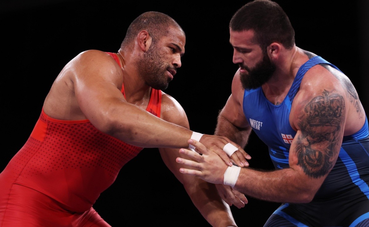 Yasmani Acosta Cayó En Las Semifinales De La Lucha Grecorromana En Los ...