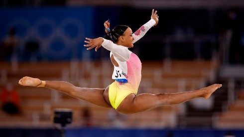 Rebeca fez bela apresentação, mas não conseguiu conquistar a terceira medalha | Crédito: Getty Images