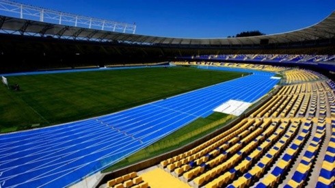El Estadio Ester Roa asoma como carta fuerte para albergar a La Roja y Brasil.