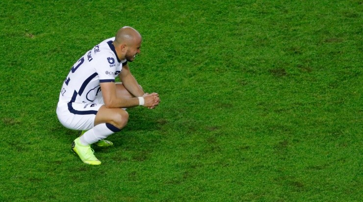 Carlos González en lamento tras la final perdida con León. (Imago 7)