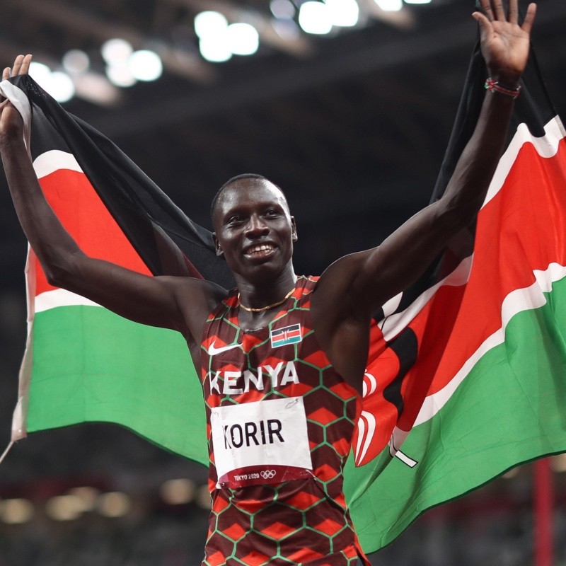 Emmanuel Korir se queda con el oro en los 800 masculino