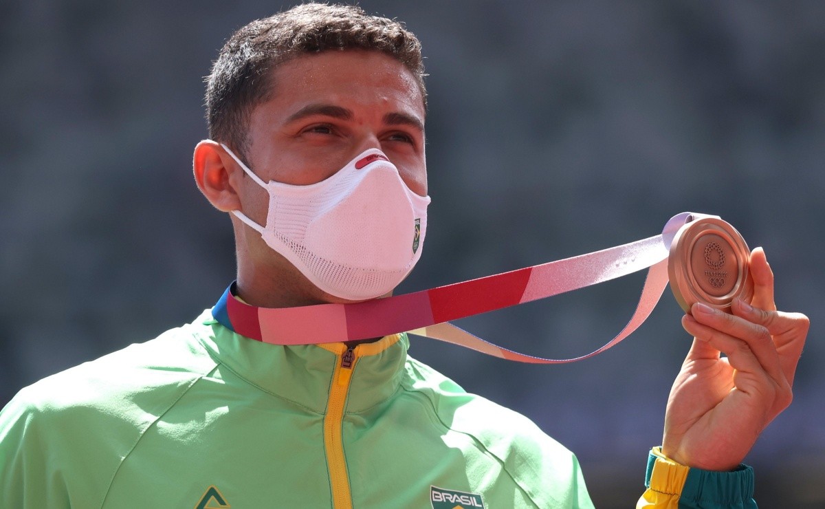 Canal Olímpico do Brasil - Coletiva com o medalhista de bronze Thiago Braz
