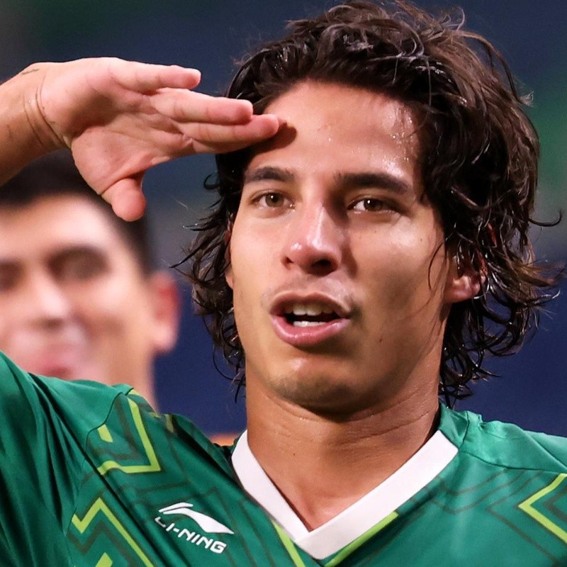 Diego Lainez habría sufrido un esguince en el partido del Tri por el bronce