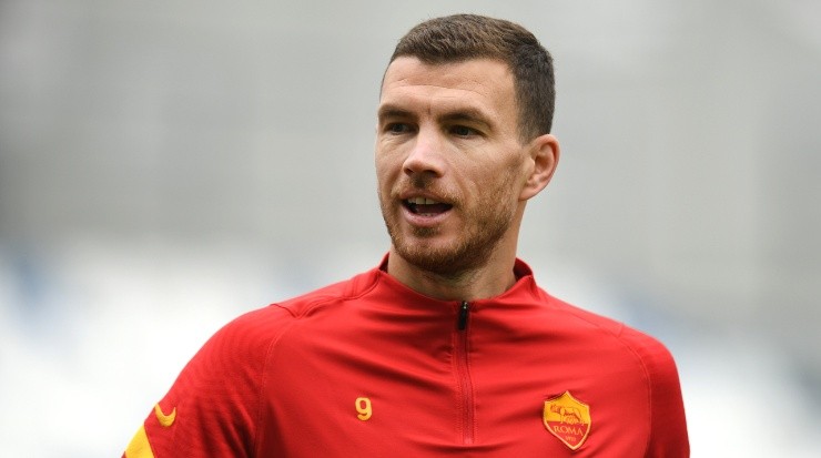 Edin Dzeko is reportedly close to signing for Inter Milan. (Getty)