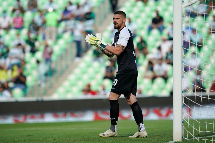 Andrés Gudiño asegura que Cruz Azul debe ganar todo.