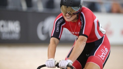 A ciclista neozelandesa Olivia Podmore, em foto feita neste ano, em janeiro. (Foto: Getty Images)
