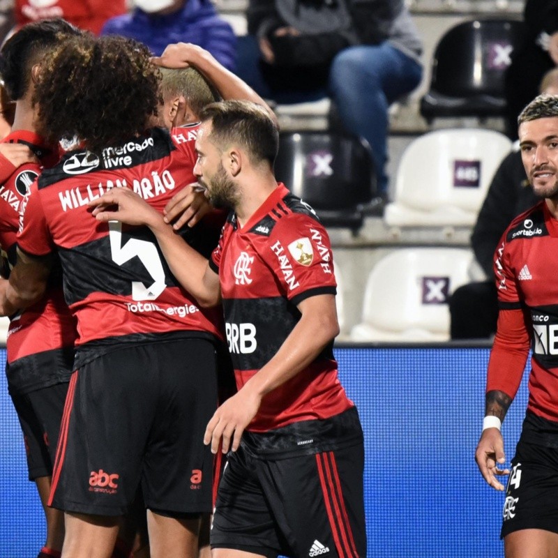 Roja anulada y penal del otro lado: la insólita situación en Olimpia-Flamengo