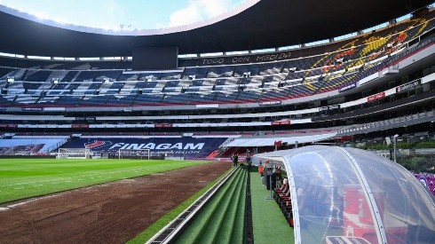 El América seguirá jugando con público en el Estadio Azteca.