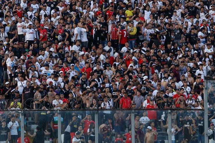 Hinchas Colo Colo Hinchas Colo Colo