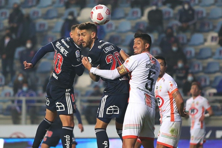 Joaquín Larrivey Universidad de Chile Cobresal Campeonato Nacional