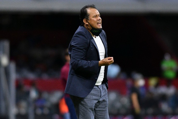 Juan Reynoso en Cruz Azul