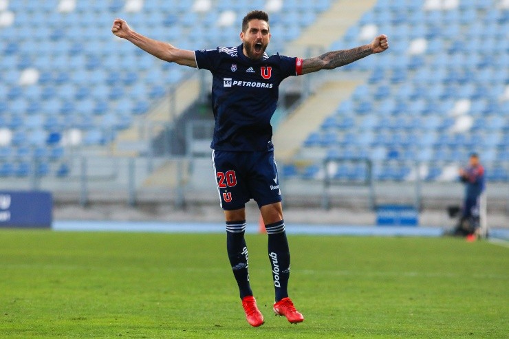 Joaquín Larrivey Universidad de Chile