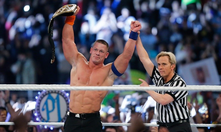 John Cena por el título 17