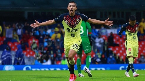 Salvador Reyes aún no ha sido llamado a la selección mayor de México.