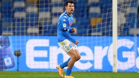 Napoli venció por 2-0 a Venezia.