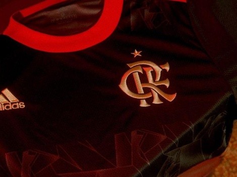 Flamengo lança terceira camisa em homenagem ao Mundial de 1981; veja fotos