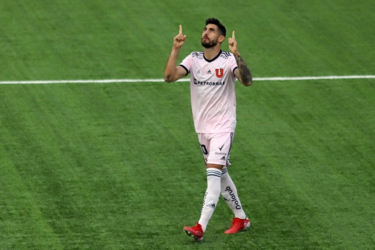 Joaquín Larrivey Universidad de Chile