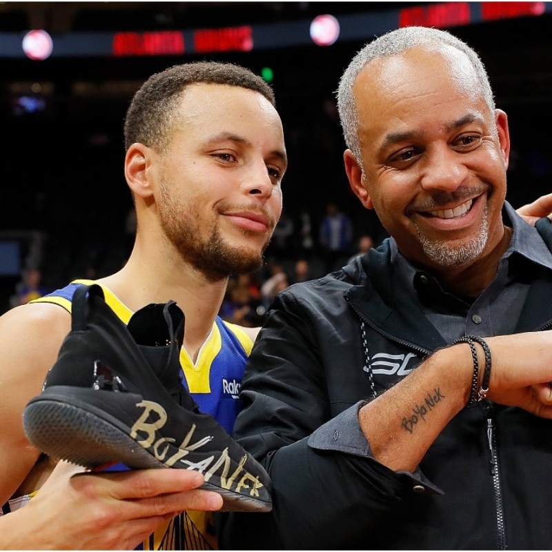 Steph Curry's Parents, Sonya and Dell, Accuse Each Other of Cheating in  Divorce Docs